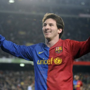 爱游戏娱乐网址-城市夜跑拍摄体验，留下运动与光影的结合之美，城市夜跑说说