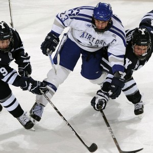 ayx体育下载-巴朗加国王新秀球员表现亮眼，巴朗集团