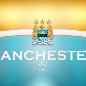 爱游戏手机版-焦点对决：两大豪门队伍激烈交锋，战况激烈！